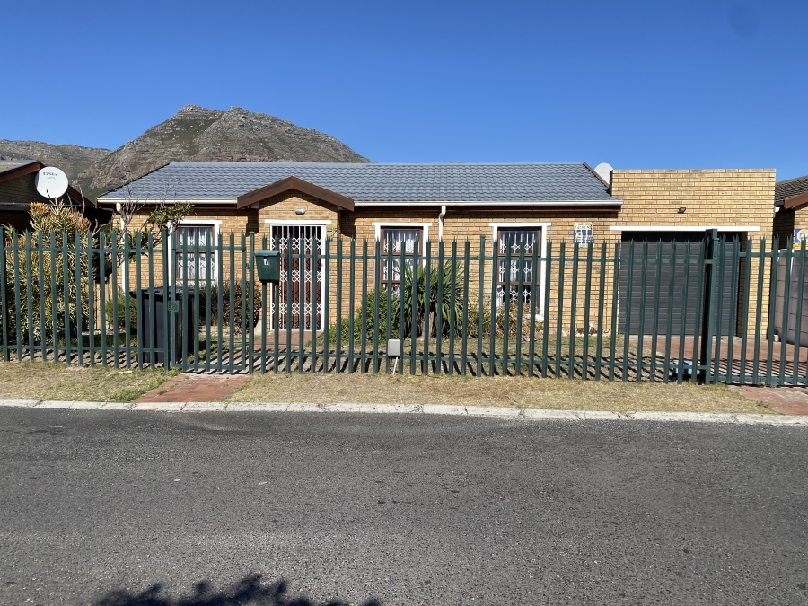 2 Bedroom Property for Sale in Muizenberg Western Cape